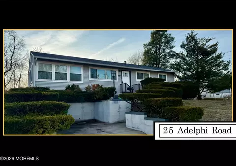 25 Adelphi Rd, Toms River, NJ 08757