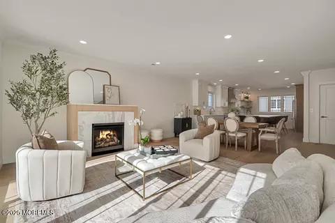 24 Surf St, Sea Bright, NJ 07760