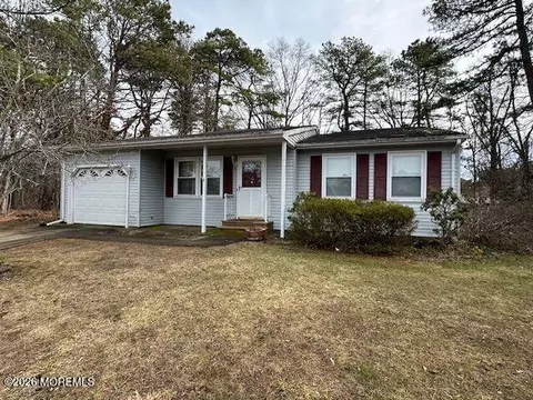 6 Orchard Dr #73, Whiting, NJ 08759