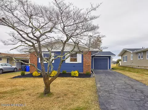 45 Tony Ct, Brick, NJ 08724