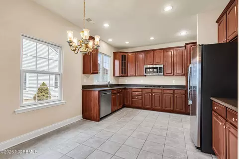 Kitchen - 107 Brigantine Blvd, Waretown, NJ 08758 photo 4 of 5