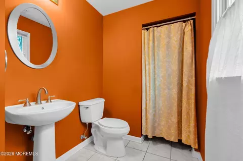 Bath - 9 Forecastle Way, Waretown, NJ 08758 photo 1 of 4