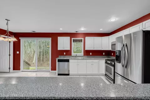 Kitchen - 9 Forecastle Way, Waretown, NJ 08758 photo 1 of 8