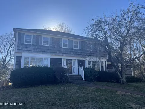 26 Rustic Ter, Little Silver, NJ 07739