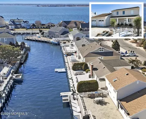 327 Tide Pond Rd, Mantoloking, NJ 08738