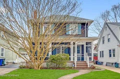 1405 Wanamassa Rd, Ocean, NJ 07712
