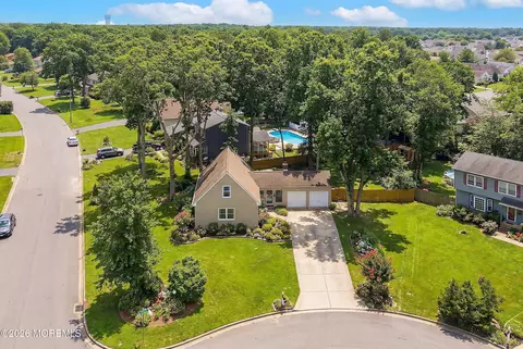 104 Molina Ct, Manchester, NJ 08759