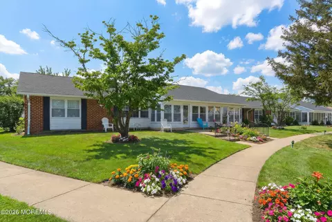 1190 Clydebank Ct # A, Lakewood, NJ 08701