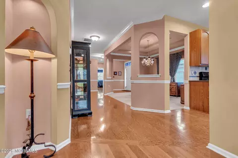 Entry Way - 46 Pancoast Rd, Waretown, NJ 08758 photo 4 of 4
