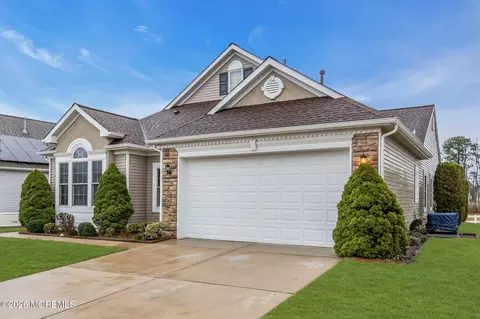 46 Pancoast Rd, Waretown, NJ 08758