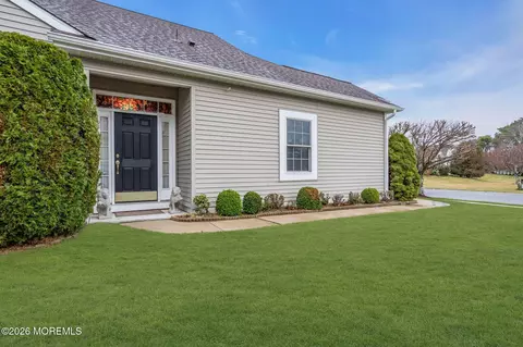 Exterior - 46 Pancoast Rd, Waretown, NJ 08758 photo 4 of 10
