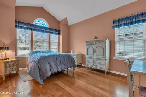 Bedroom - 46 Pancoast Rd, Waretown, NJ 08758 photo 4 of 5