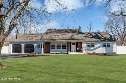 92 Sargent Rd, Freehold, NJ 07728