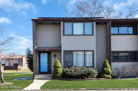 531 Nettleton Dr, East Windsor, NJ 08520