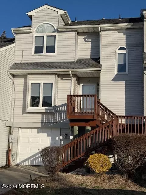 39 Oakland Bay Ct, Little Egg Harbor, NJ 08087