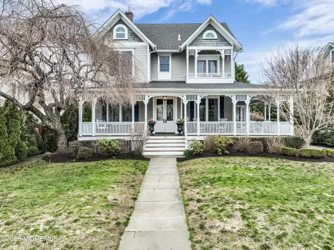 24 Irving Pl, Red Bank, NJ 07701