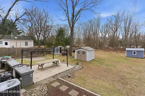 219 Stuart St, Howell, NJ 07731 photo 33