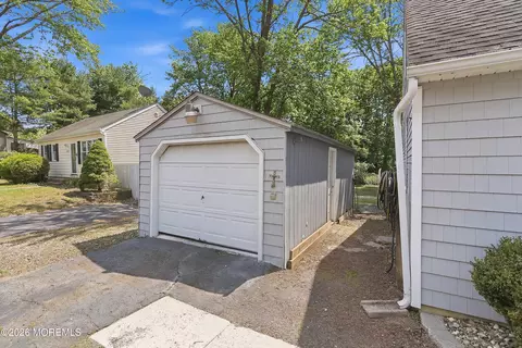 219 Stuart St, Howell, NJ 07731 photo 3