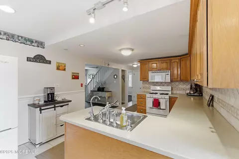 219 Stuart St, Howell, NJ 07731 photo 17