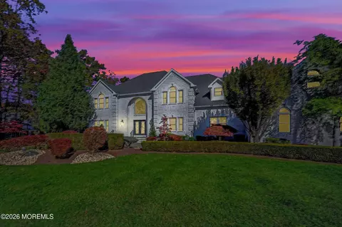 16 Molsbury Ln, Millstone, NJ 08510