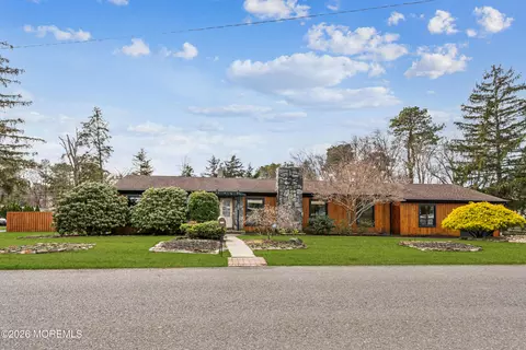 288 Virginia Dr, Brick, NJ 08723