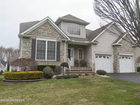 123 Scarborough Way, Marlboro, NJ 07746