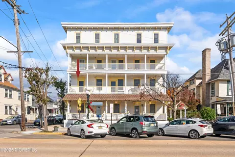 77 Main Ave #2A, Ocean Grove, NJ 07756