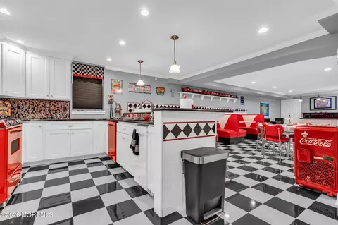 Kitchen - 35 Dunberry Dr, Forked River, NJ 08731 photo 11 of 14