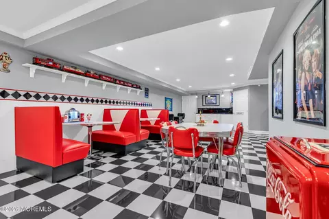 Dining - 35 Dunberry Dr, Forked River, NJ 08731 photo 6 of 7
