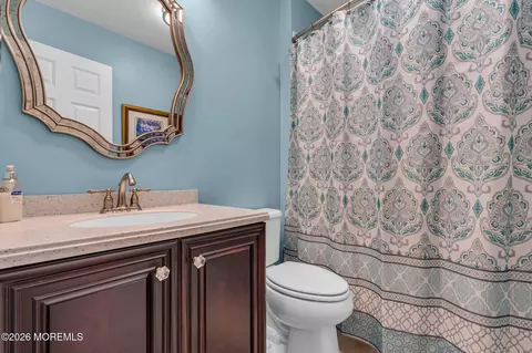 Bath - 35 Dunberry Dr, Forked River, NJ 08731 photo 5 of 5