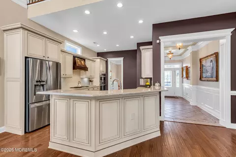 Kitchen - 35 Dunberry Dr, Forked River, NJ 08731 photo 2 of 14