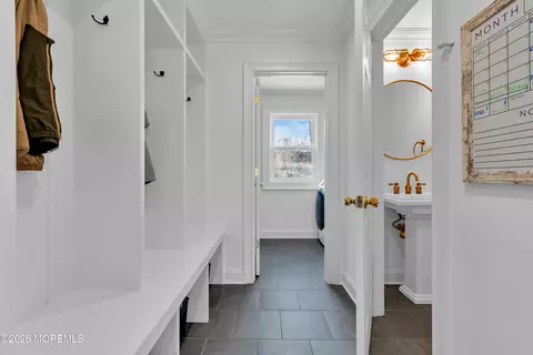Entry Way - 4 Constitution Dr, Leonardo, NJ 07737 photo 8 of 8