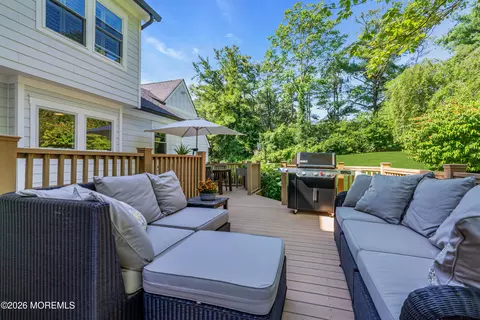 Exterior - 4 Constitution Dr, Leonardo, NJ 07737 photo 10 of 20
