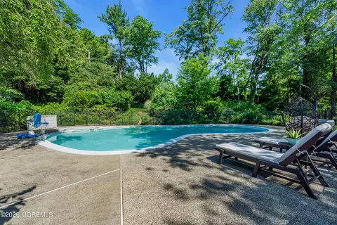 Exterior - 4 Constitution Dr, Leonardo, NJ 07737 photo 2 of 20