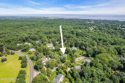 View/Area - 4 Constitution Dr, Leonardo, NJ 07737 photo 2 of 4