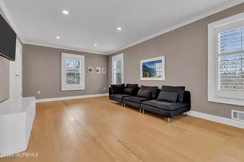 Living - 4 Constitution Dr, Leonardo, NJ 07737 photo 3 of 4