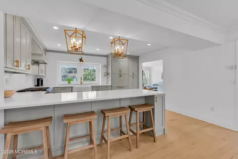Kitchen - 4 Constitution Dr, Leonardo, NJ 07737 photo 2 of 6
