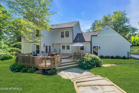 Exterior - 4 Constitution Dr, Leonardo, NJ 07737 photo 11 of 20