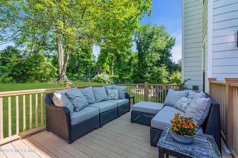 Exterior - 4 Constitution Dr, Leonardo, NJ 07737 photo 9 of 20