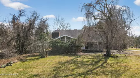 450 Burlington Rd, Freehold, NJ 07728