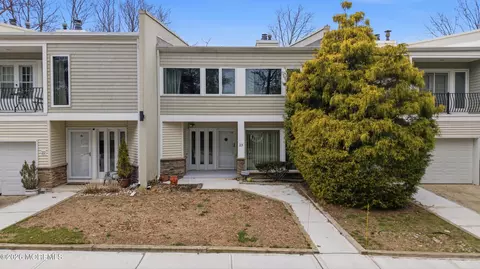274 Bath Ave #23, Long Branch, NJ 07740