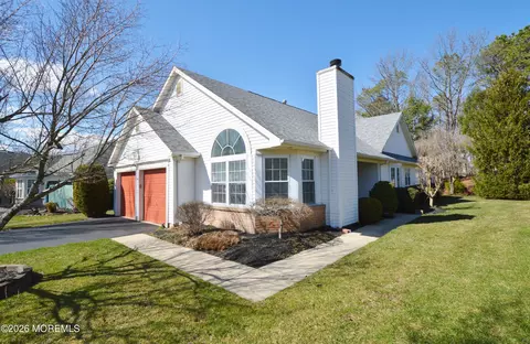 2753 Rockport Ln, Toms River, NJ 08755