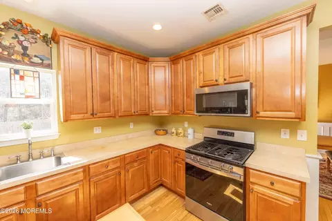 Kitchen - 1525 Argonne Ave, Forked River, NJ 08731 photo 2 of 2