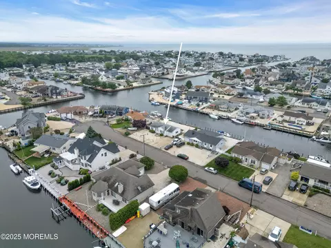1209 Plover Ct, Forked River, NJ 08731 photo 5