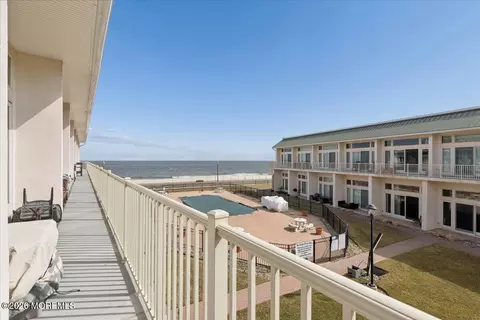 448 Ocean Ave N #8B, Long Branch, NJ 07740