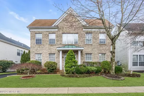 155 Point Of Woods Blvd, Morganville, NJ 07751