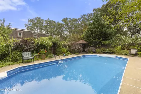 523 S Cooks Bridge Rd, Jackson, NJ 08527