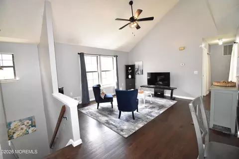 603 Bromelia Ct, Jackson, NJ 08527