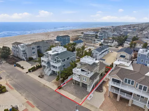 130 E Pennsylvania Ave, Long Beach Township, NJ 08008