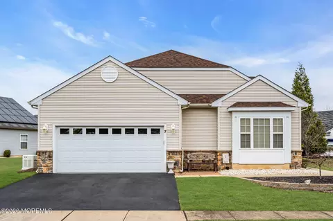 7 Murano Rd, Manchester, NJ 08759